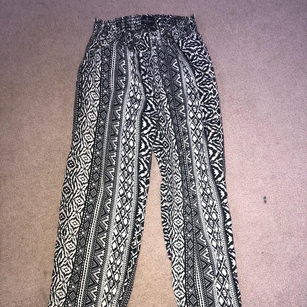 American eagle flow pants
